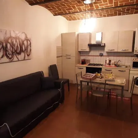 Lucia * Villanova d'Asti